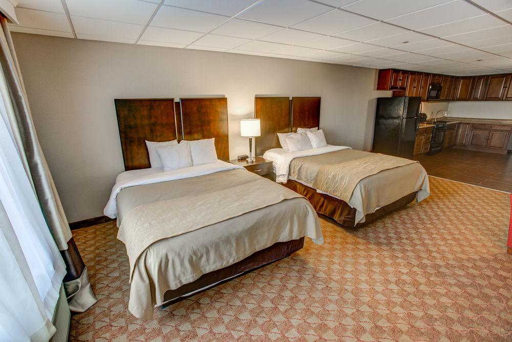 Comfort Inn & Suites Triadelphia Exteriér fotografie