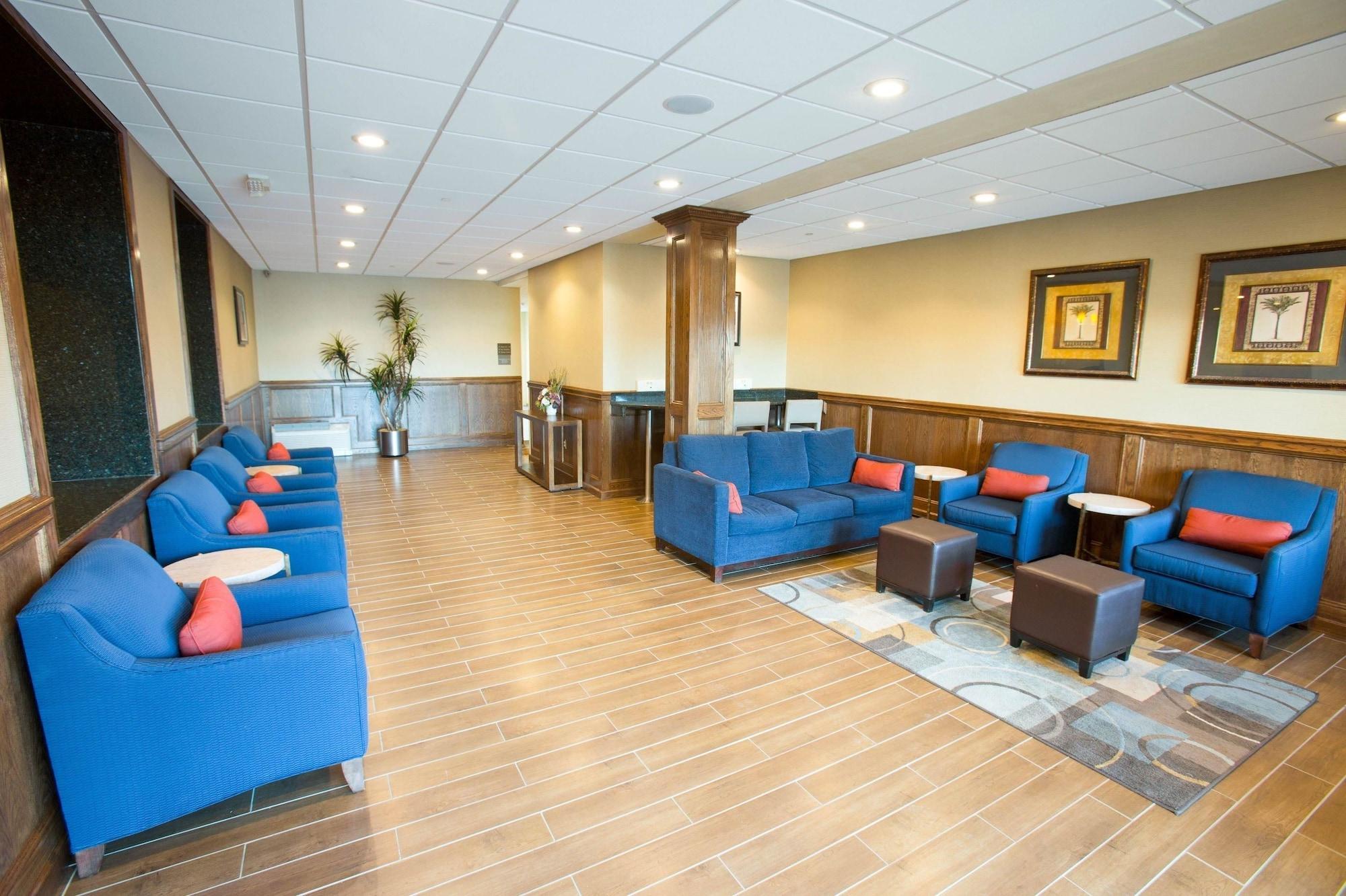 Comfort Inn & Suites Triadelphia Exteriér fotografie