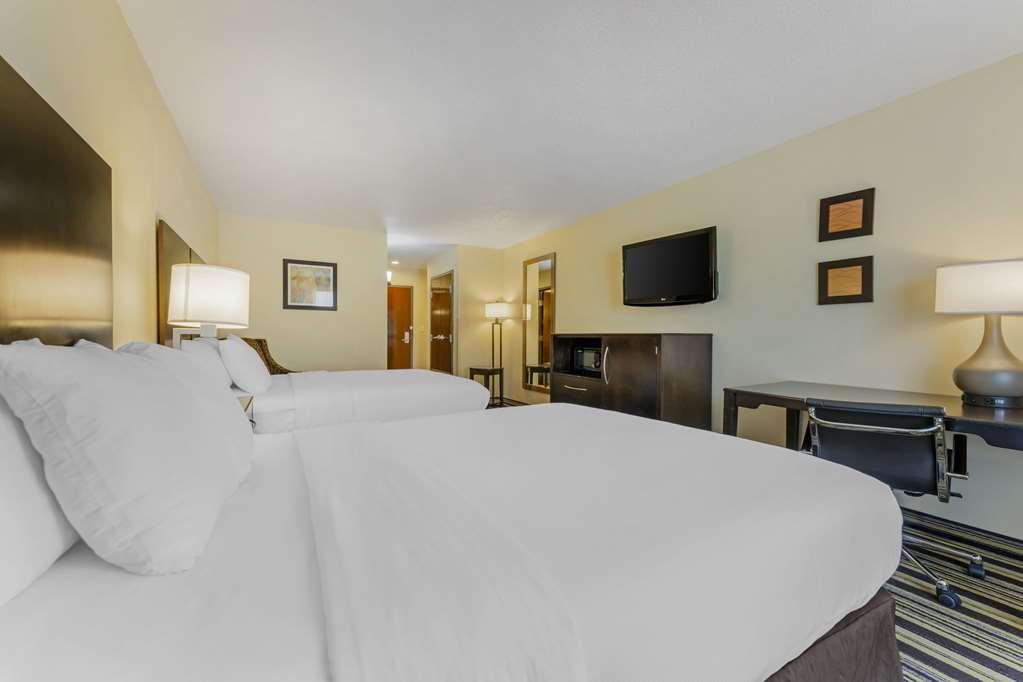 Comfort Inn & Suites Triadelphia Pokoj fotografie