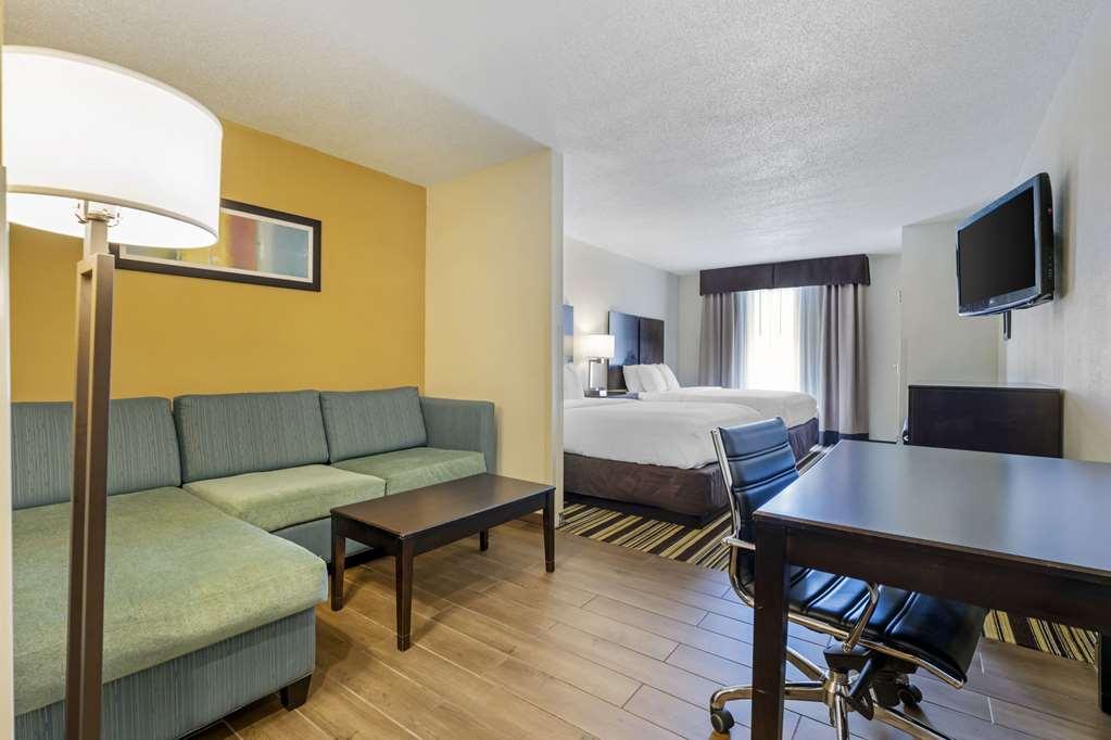 Comfort Inn & Suites Triadelphia Pokoj fotografie